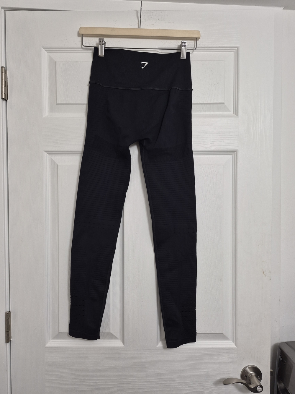 Gymshark Kids Black High-Waist Leggings - Picture 5 of 7
